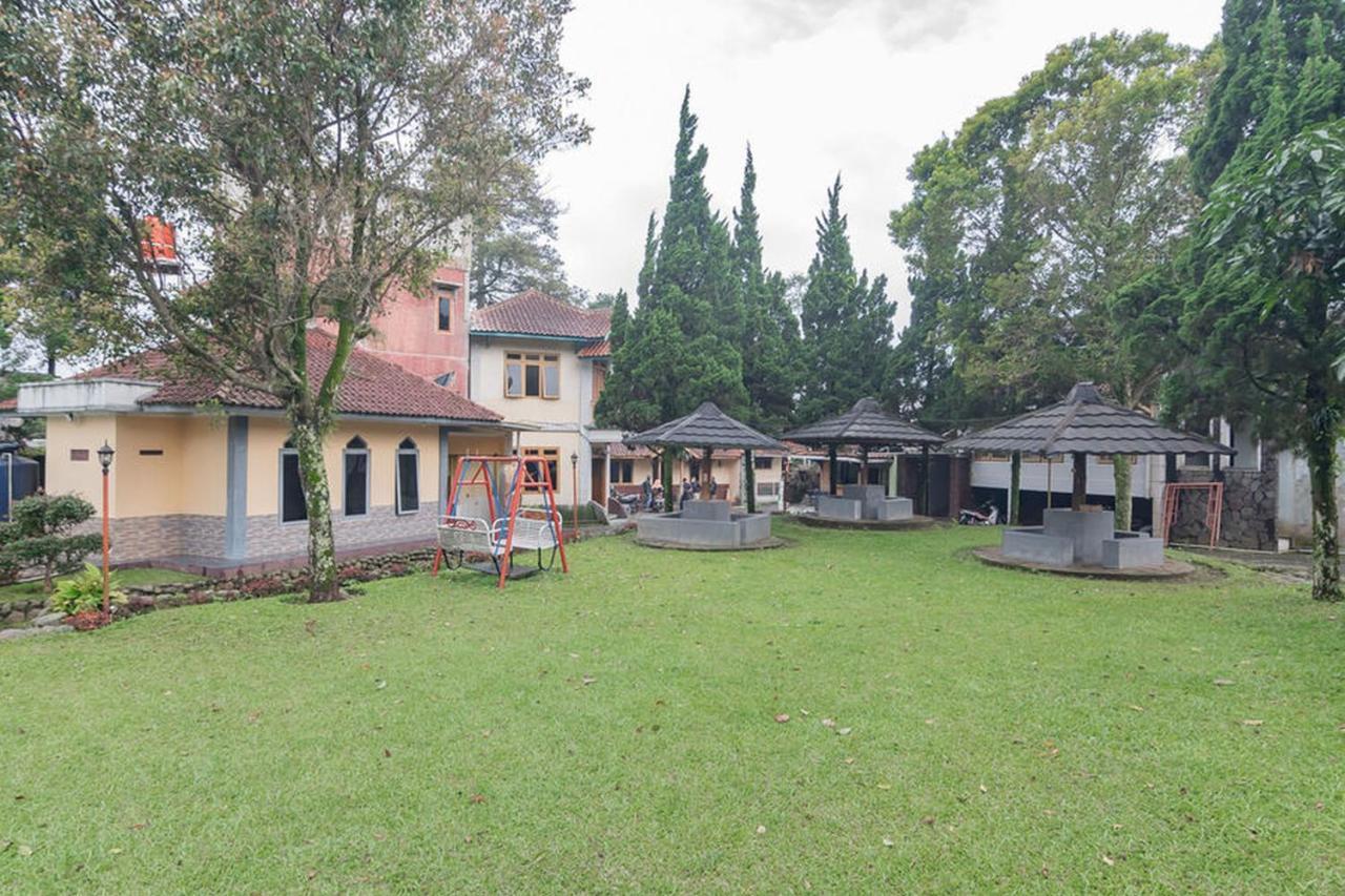 Hotel Puspa Sari Redpartner סיאטר מראה חיצוני תמונה